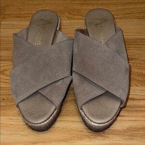 Paseart- Elegant Taupe Suede Mules